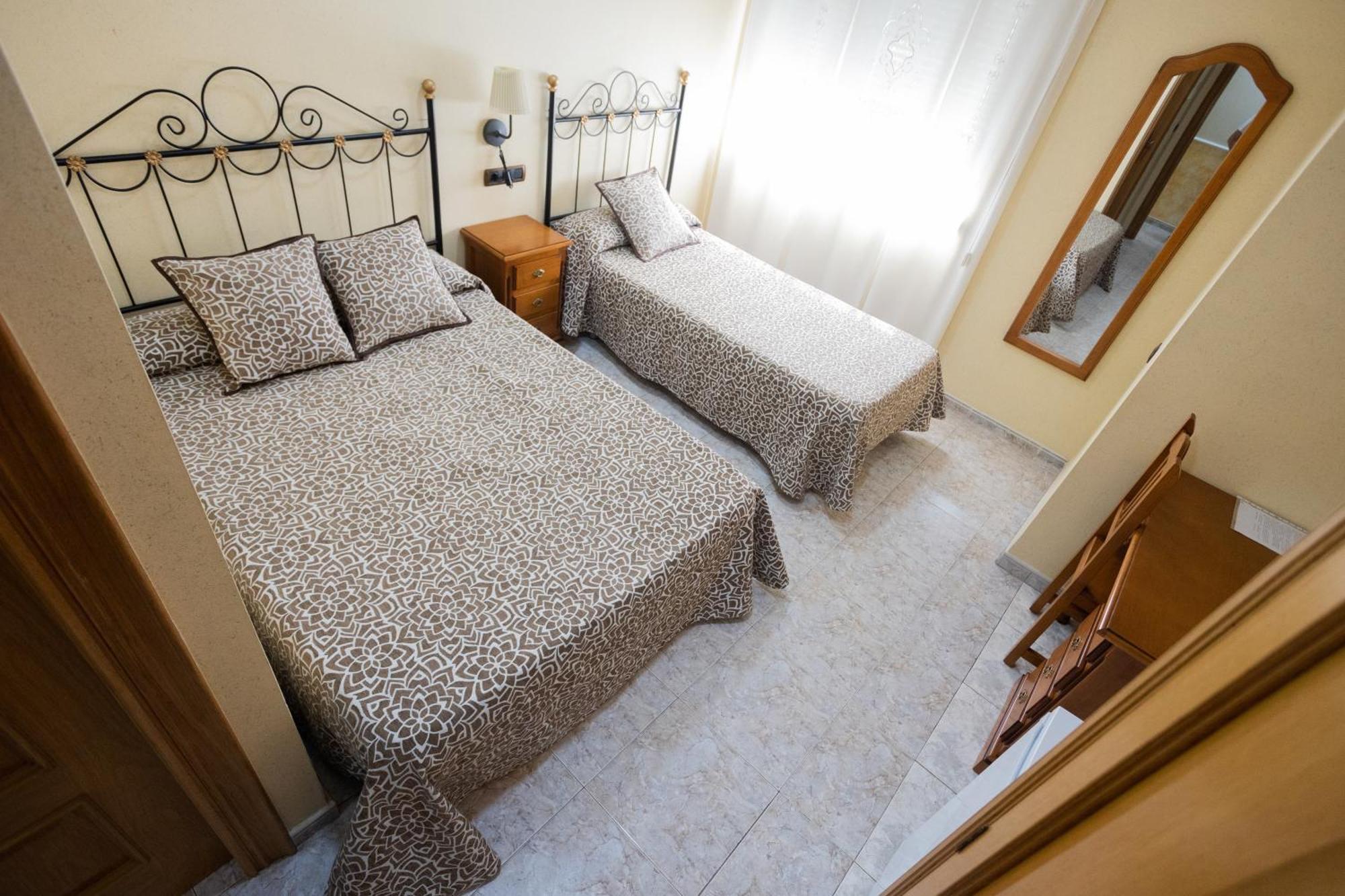 Hotel Beatriz Бурріана Екстер'єр фото