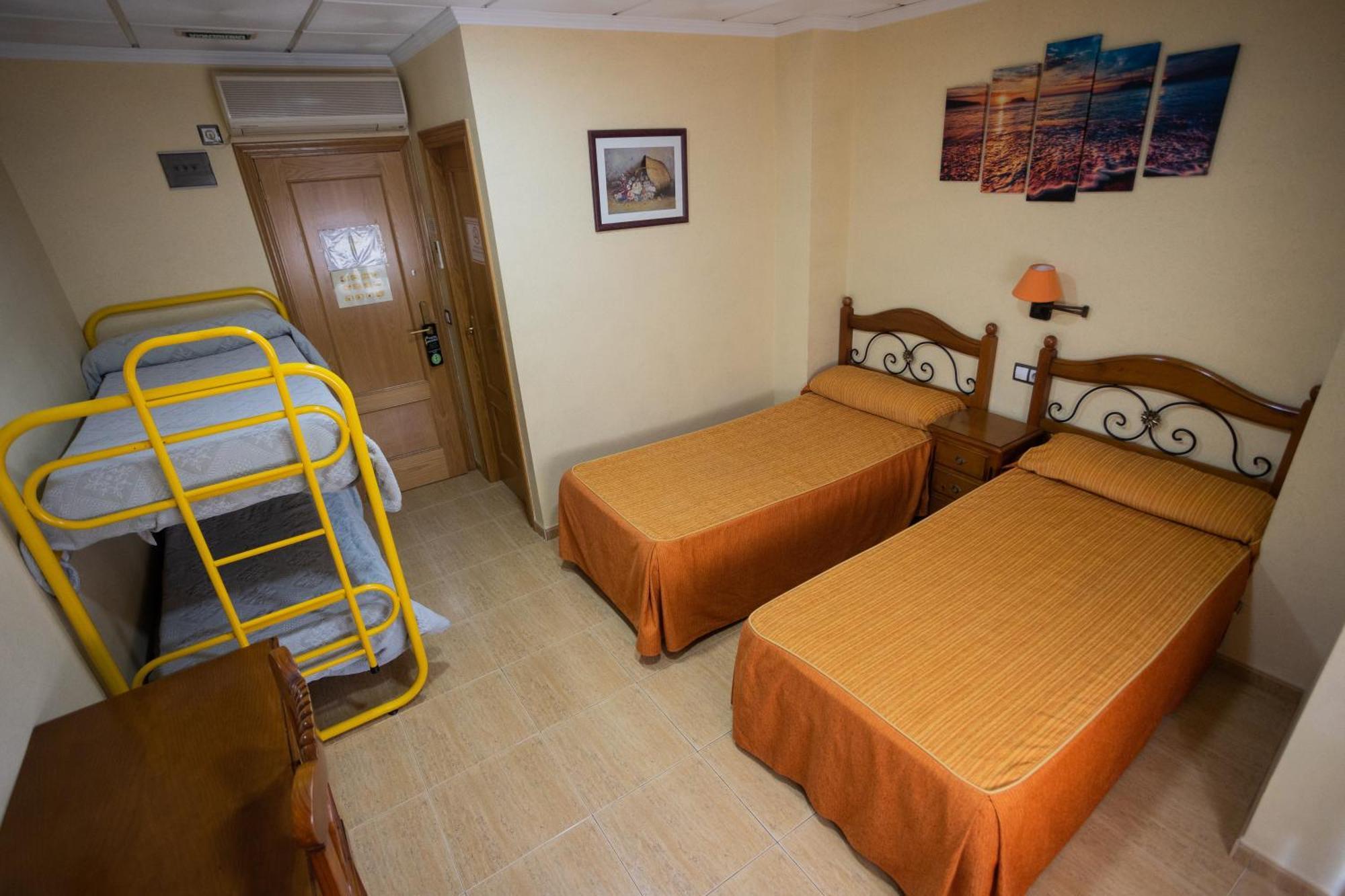 Hotel Beatriz Бурріана Екстер'єр фото