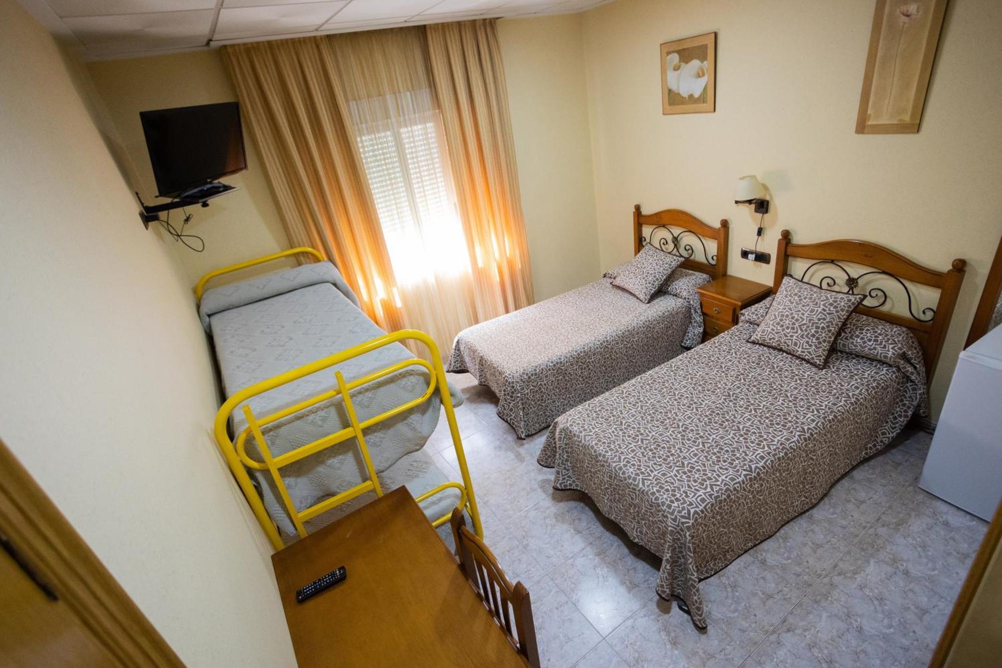Hotel Beatriz Бурріана Екстер'єр фото